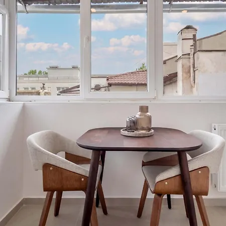 Cozy 1br Retreat Steps From Cismigiu & Old Town * Boekarest