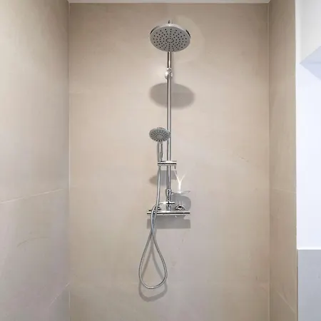 Appartement Cozy 1br Retreat Steps From Cismigiu & Old Town Boekarest