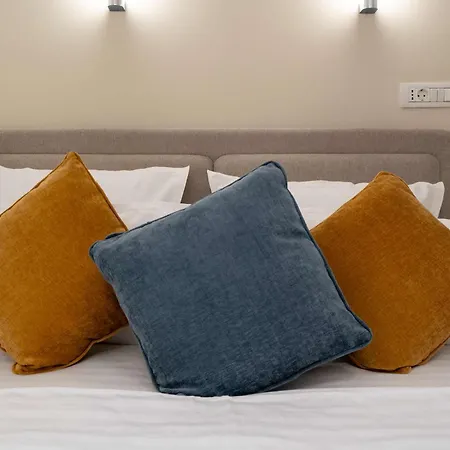 Cozy 1br Retreat Steps From Cismigiu & Old Town Appartement Boekarest