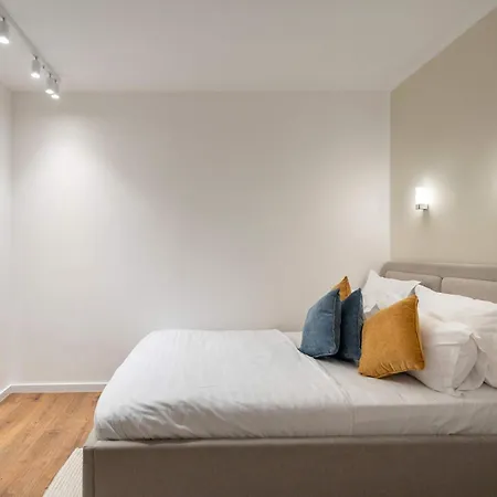 Cozy 1br Retreat Steps From Cismigiu & Old Town Boekarest